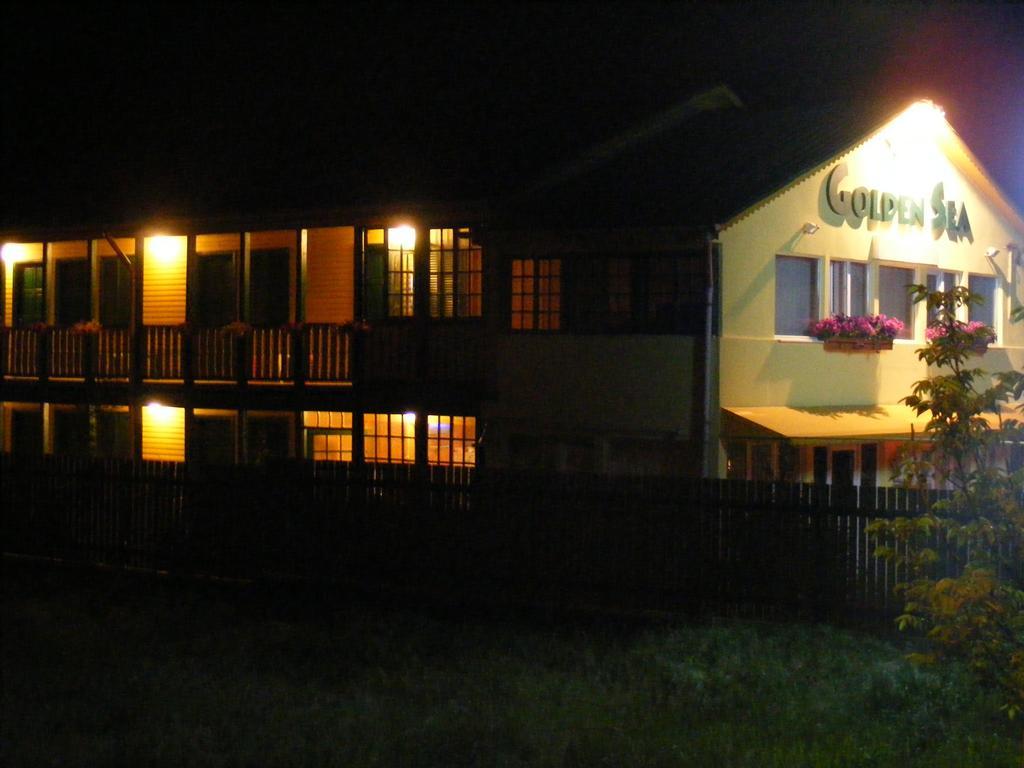 Hotel Golden Sea Вама-Веке Экстерьер фото